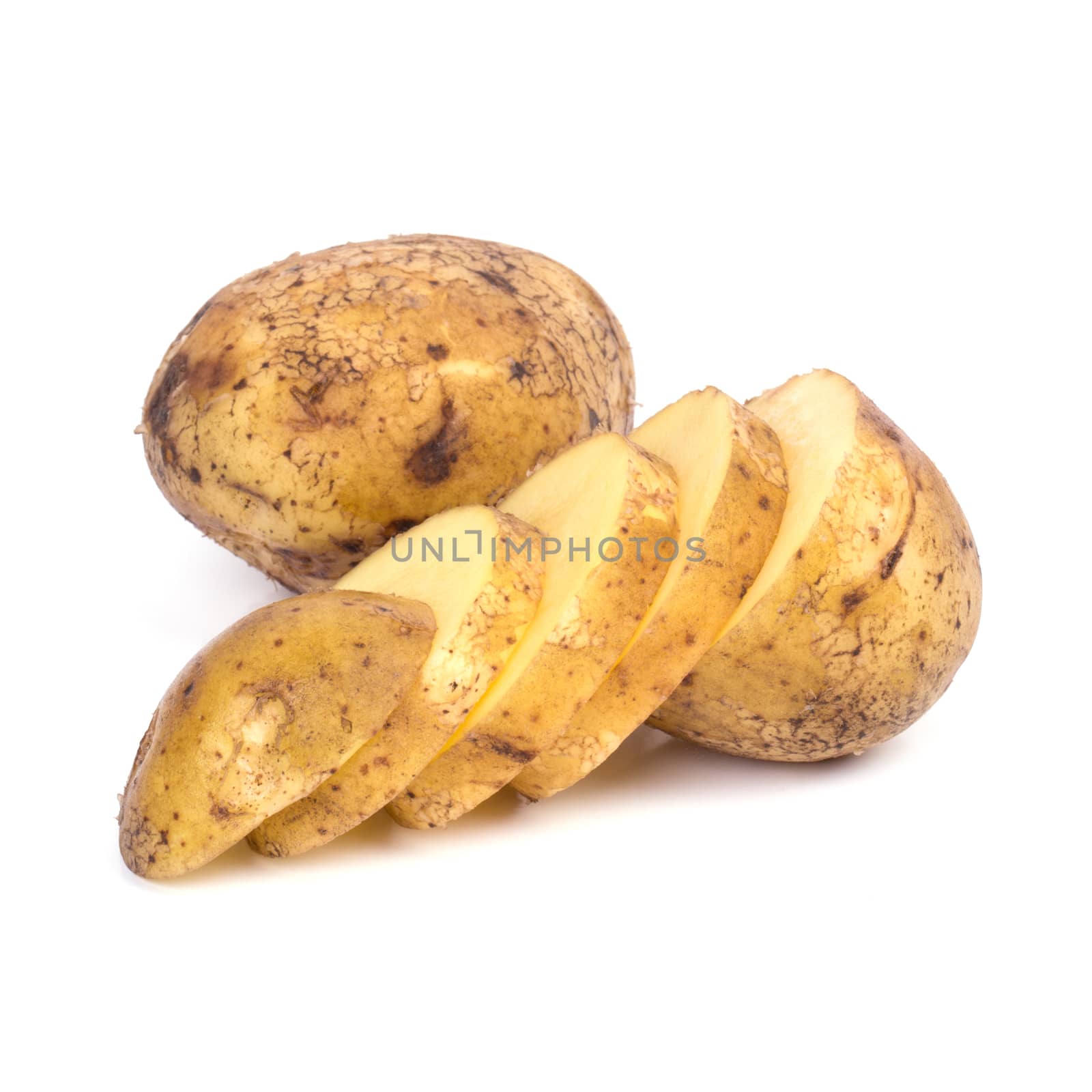 Potato on the table by rufatjumali