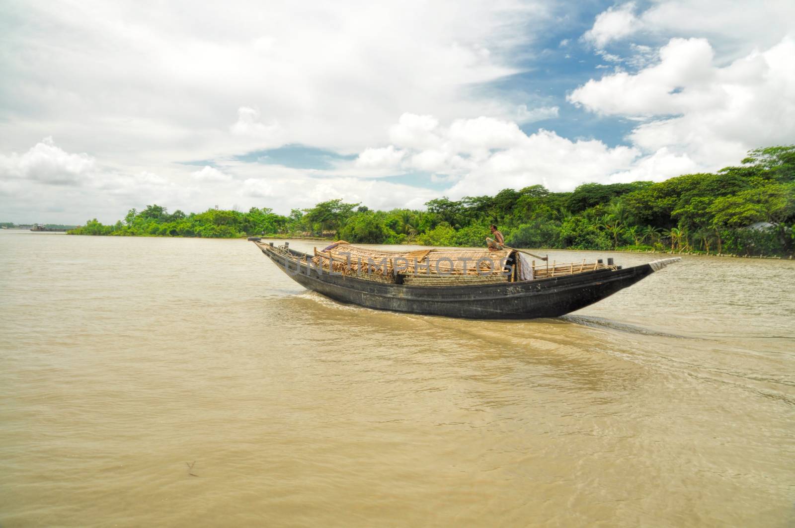 Boat in Bangladesh by MichalKnitl