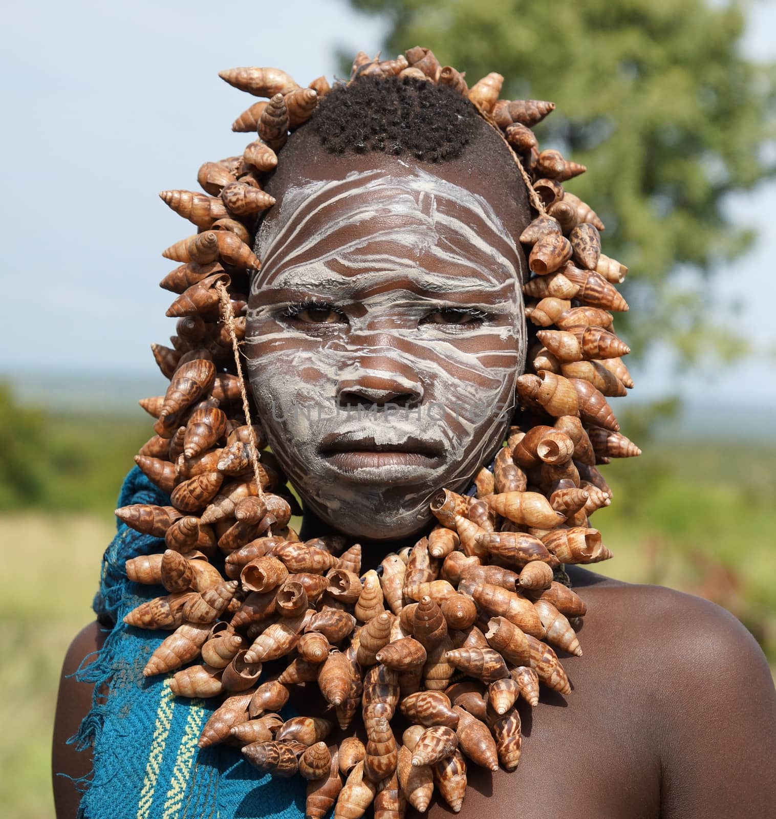 Mursi, Ethiopia, Africa by alfotokunst