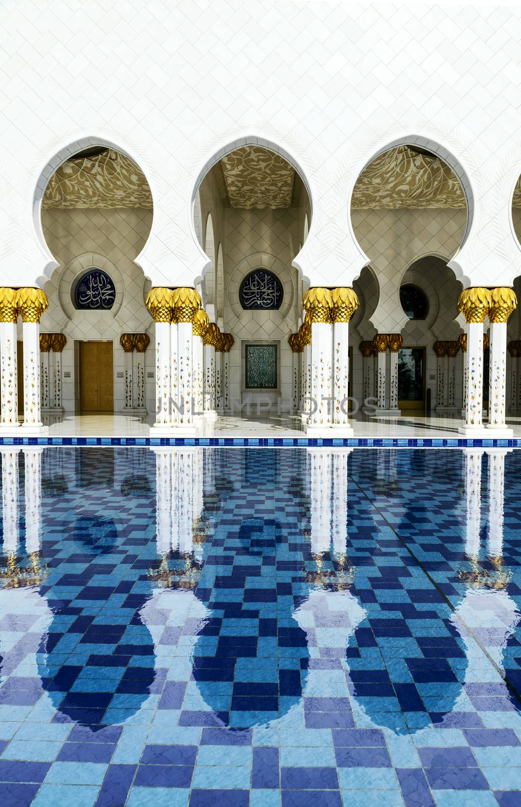 Abu Dhabi Sheikh Zayed White Mosque