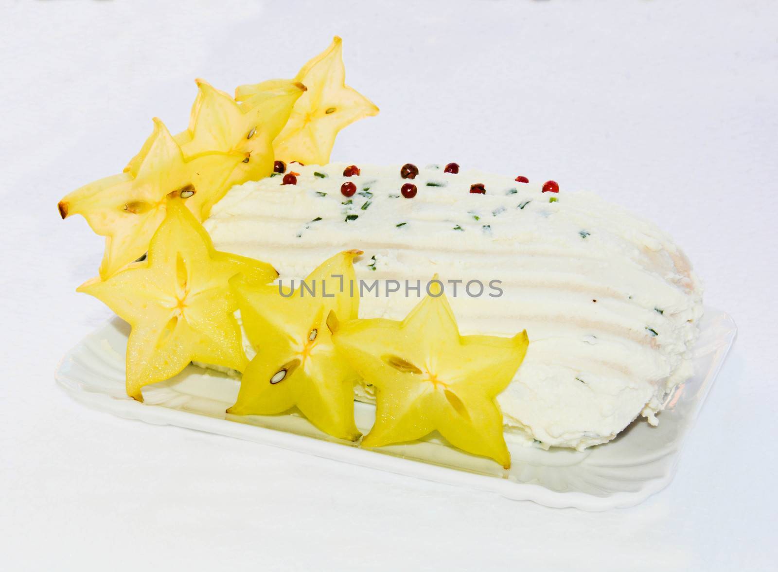 stub salmon and cream cheese with stars of carambola