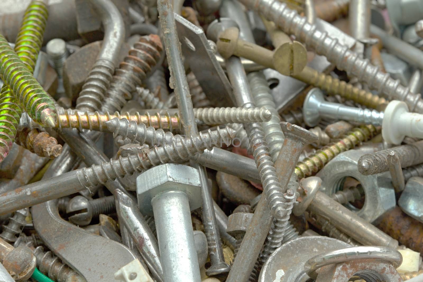 Photo shows mixture of various steel screws.