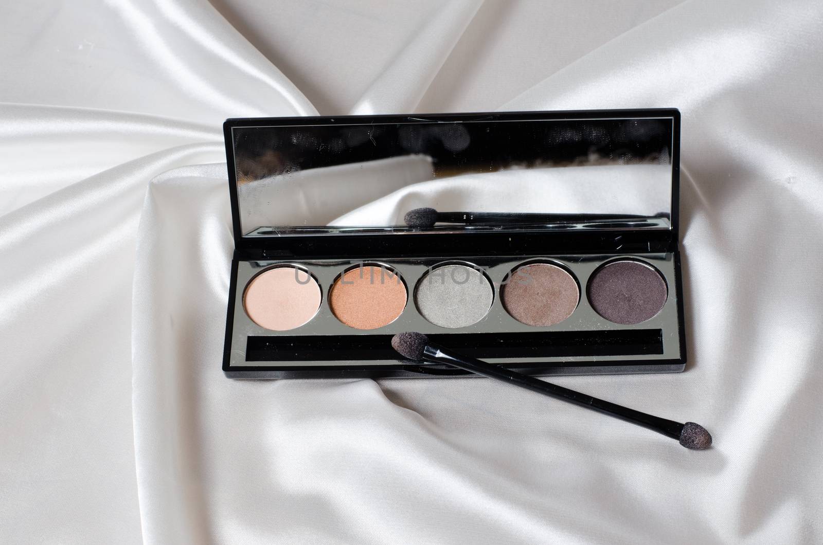 eye shadow kit by sarkao