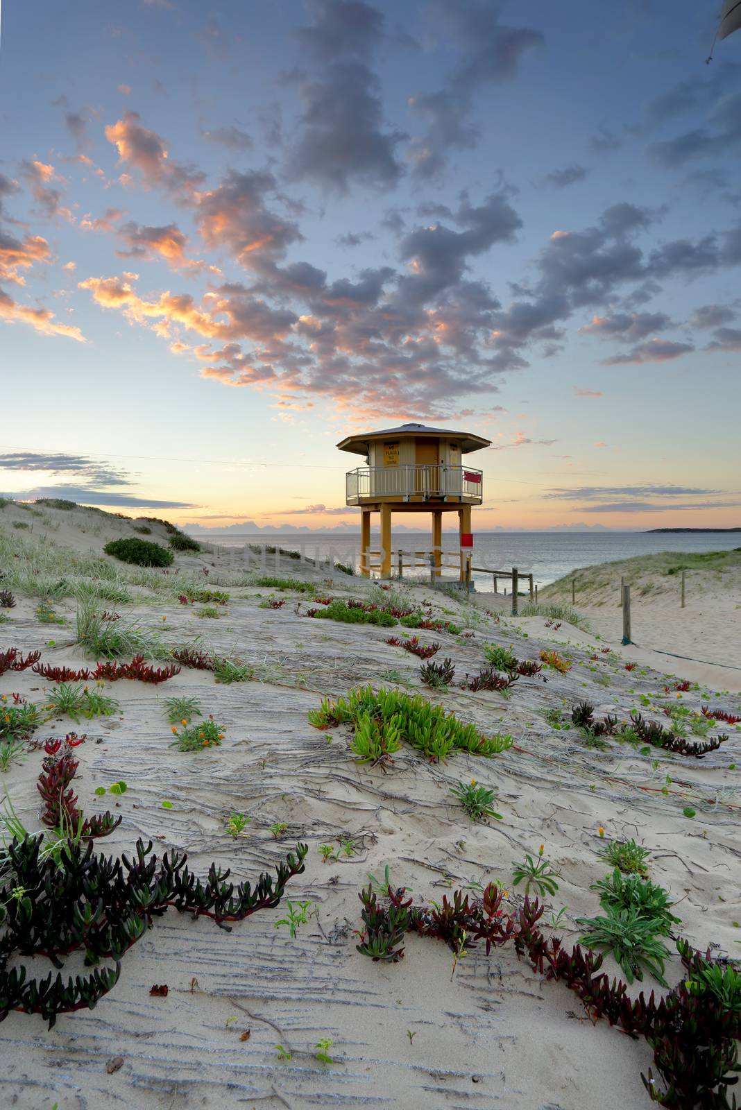 Wanda Beach Surf Life Guard  Lookout Tower at sunrise by lovleah