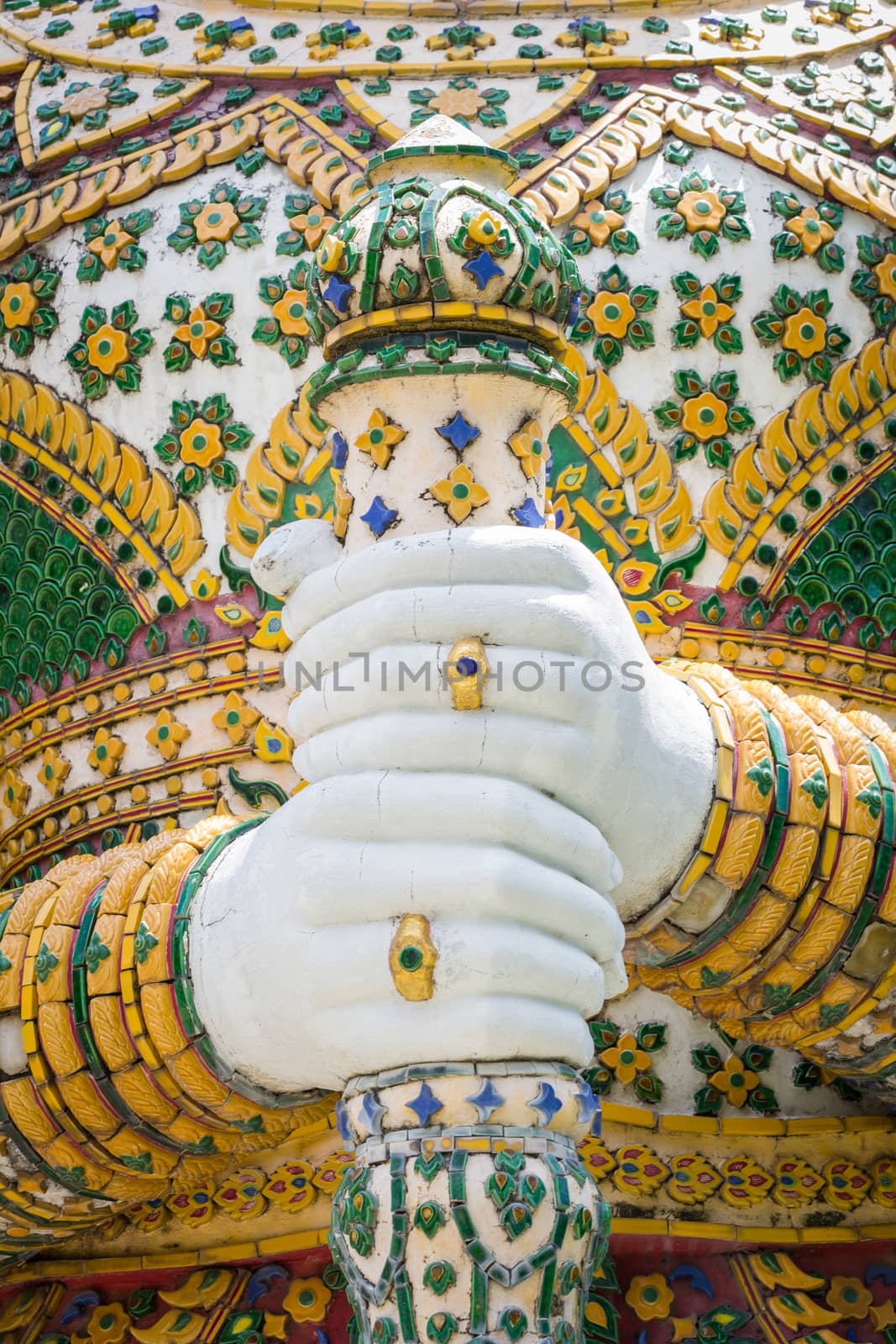 Hand of Giant statues of thailand, Public place.