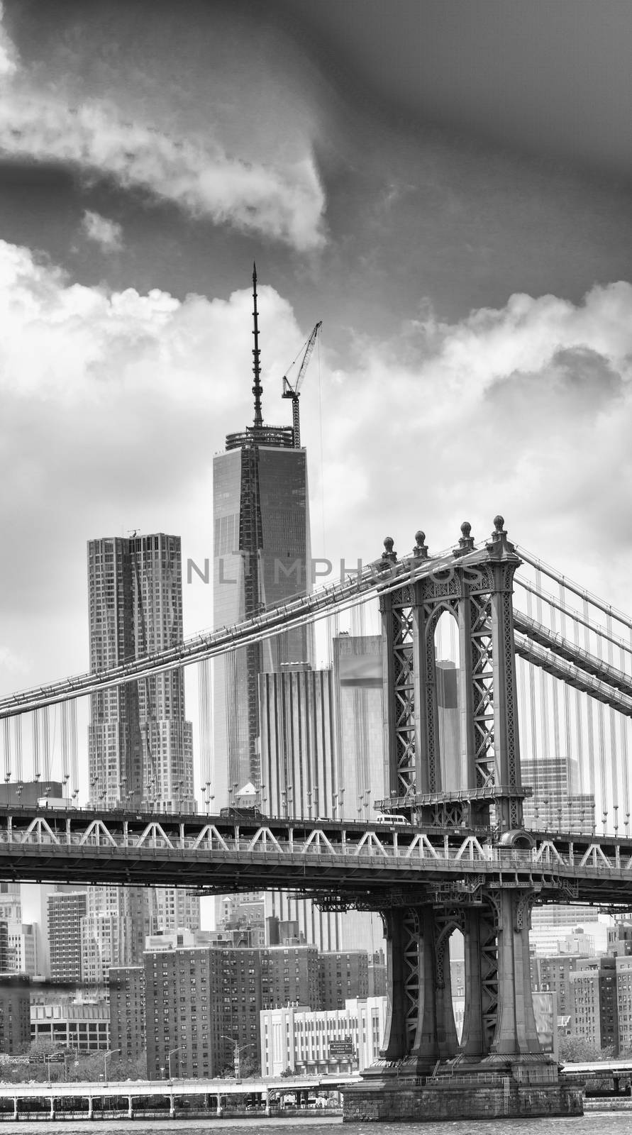 Manhattan Bridge with Downtown Manhattan skyline by jovannig
