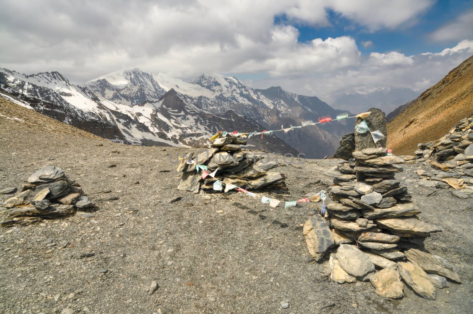 Nepal Himalayas by MichalKnitl
