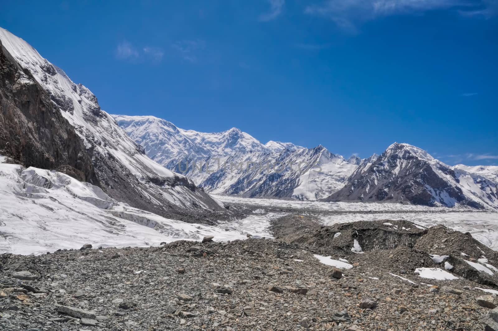 Picturesque landscape on Engilchek glacier in Tian Shan mountain range in Kyrgyzstan