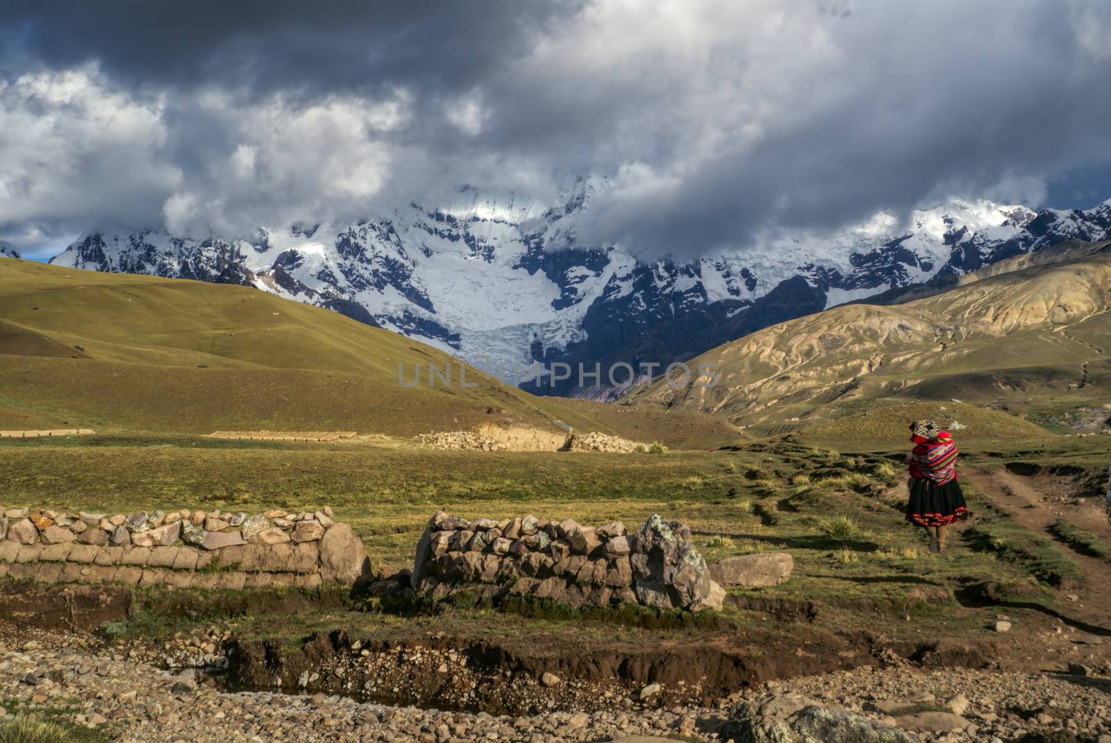 Ausangate, Peru by MichalKnitl