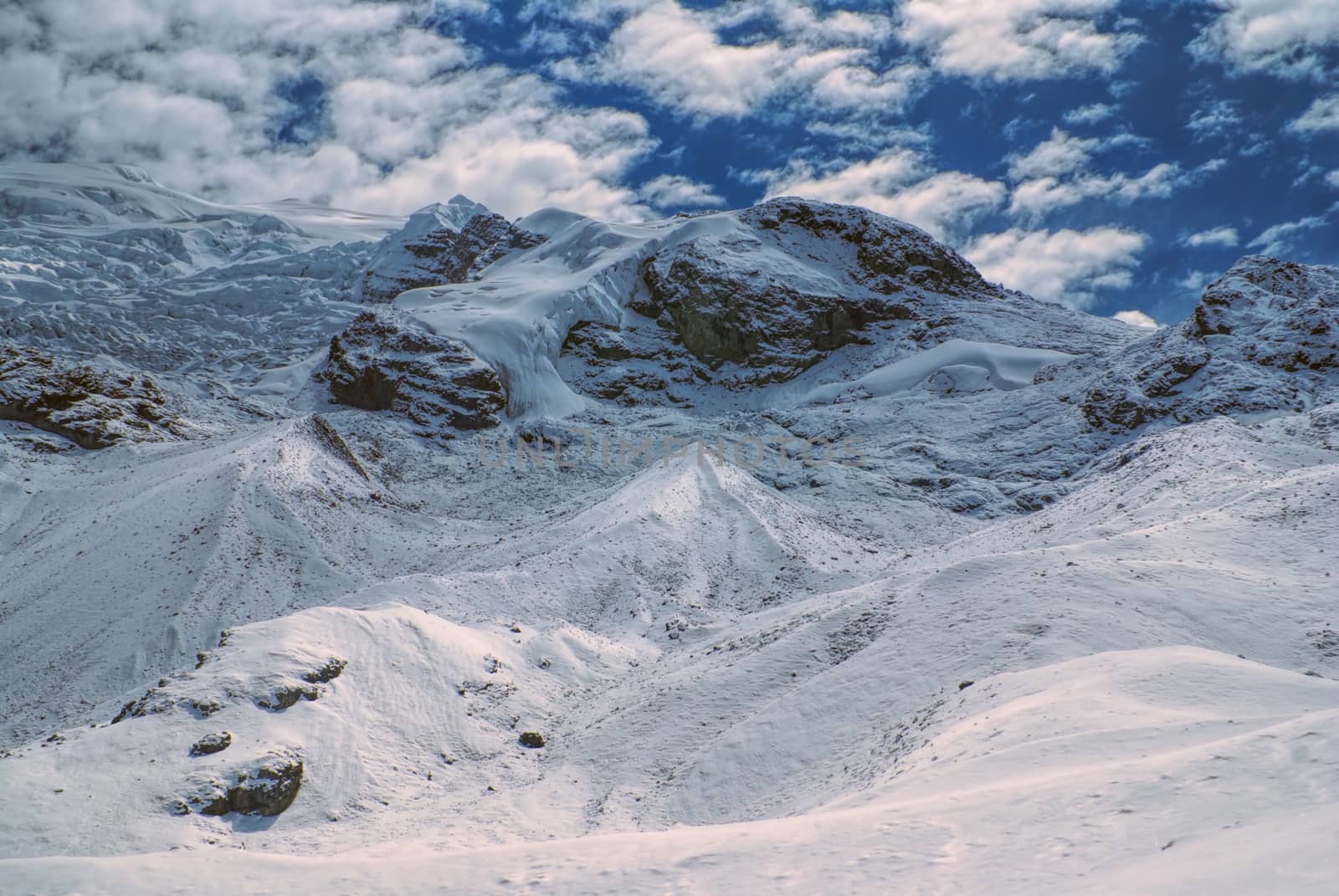 Ausangate, Andes by MichalKnitl