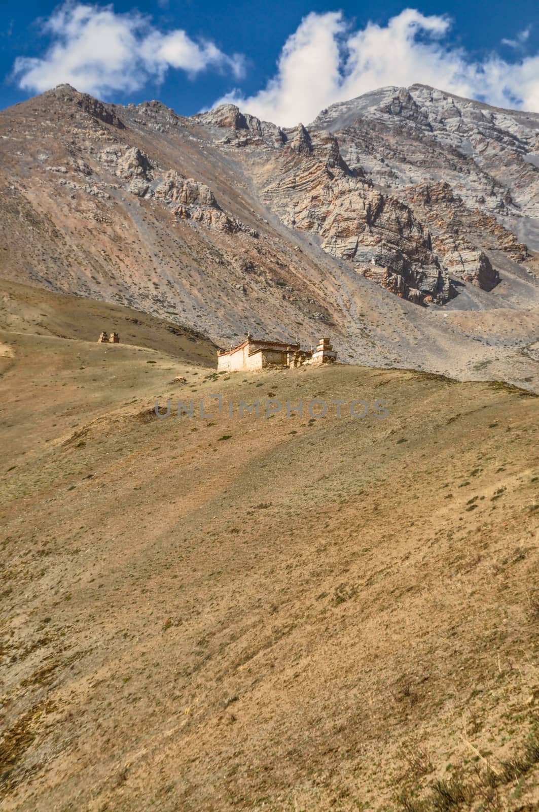 Valley in Nepal by MichalKnitl