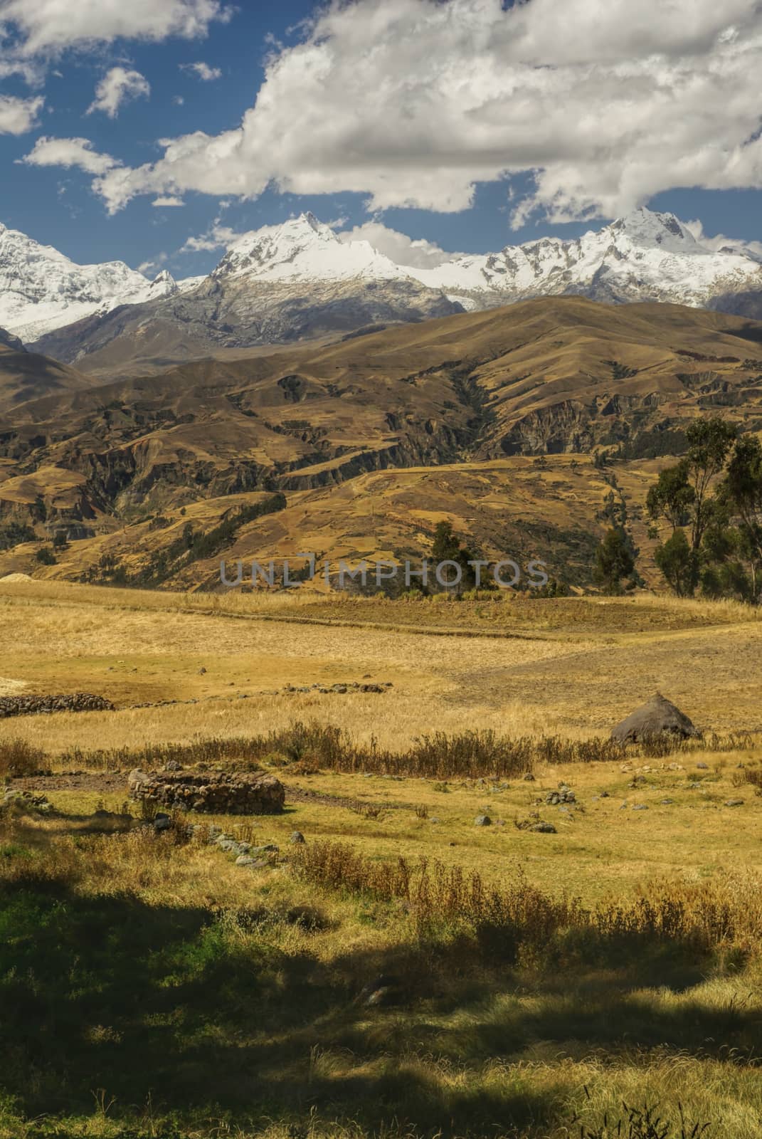 Cordillera Negra in Peru by MichalKnitl