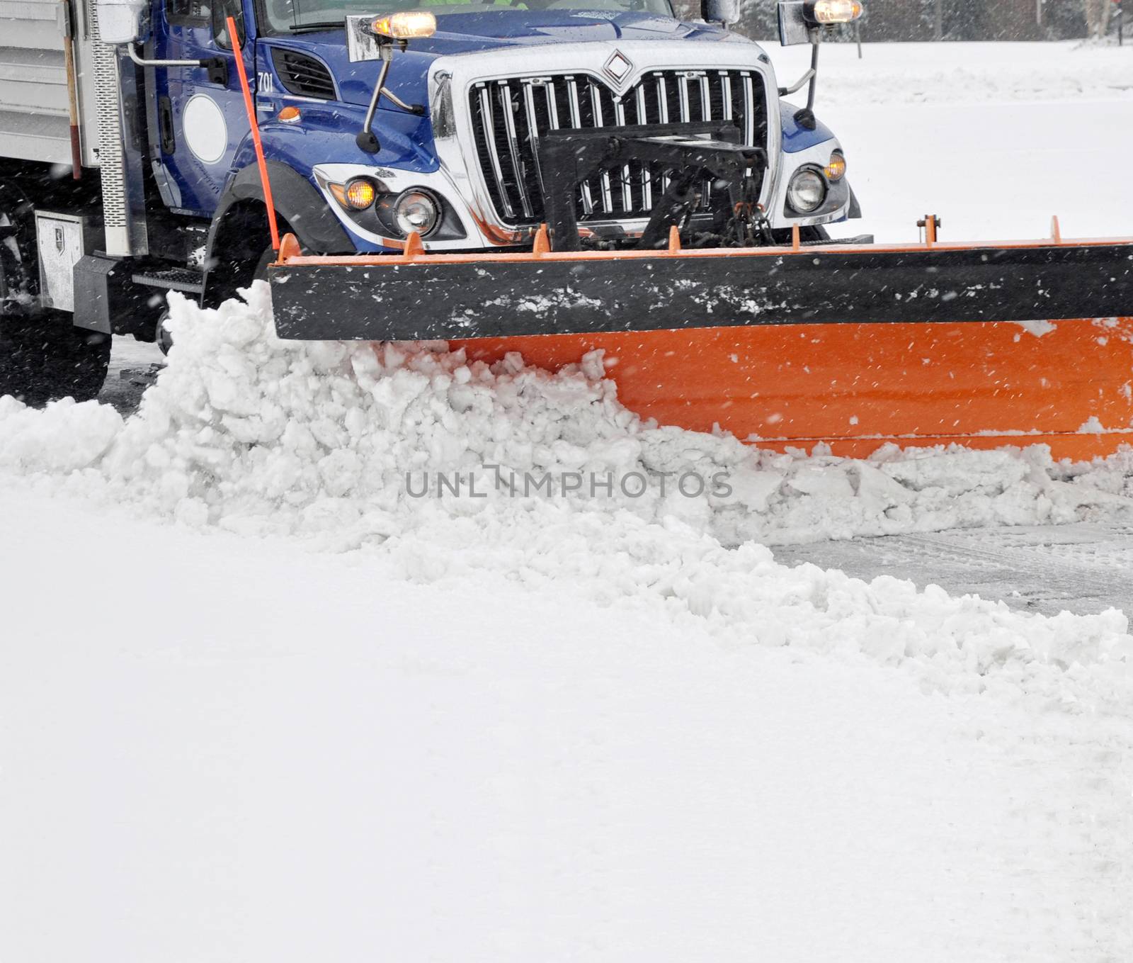 Snow plow by svanhorn