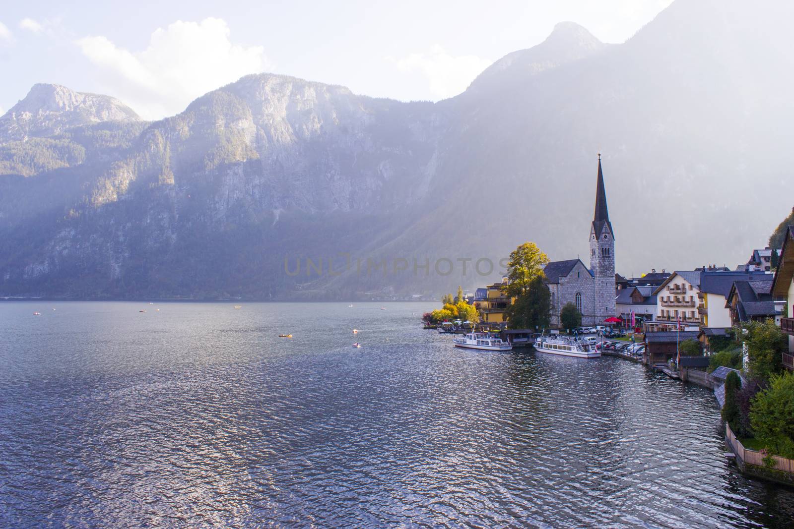 Hallstatt. Austria  by miradrozdowski