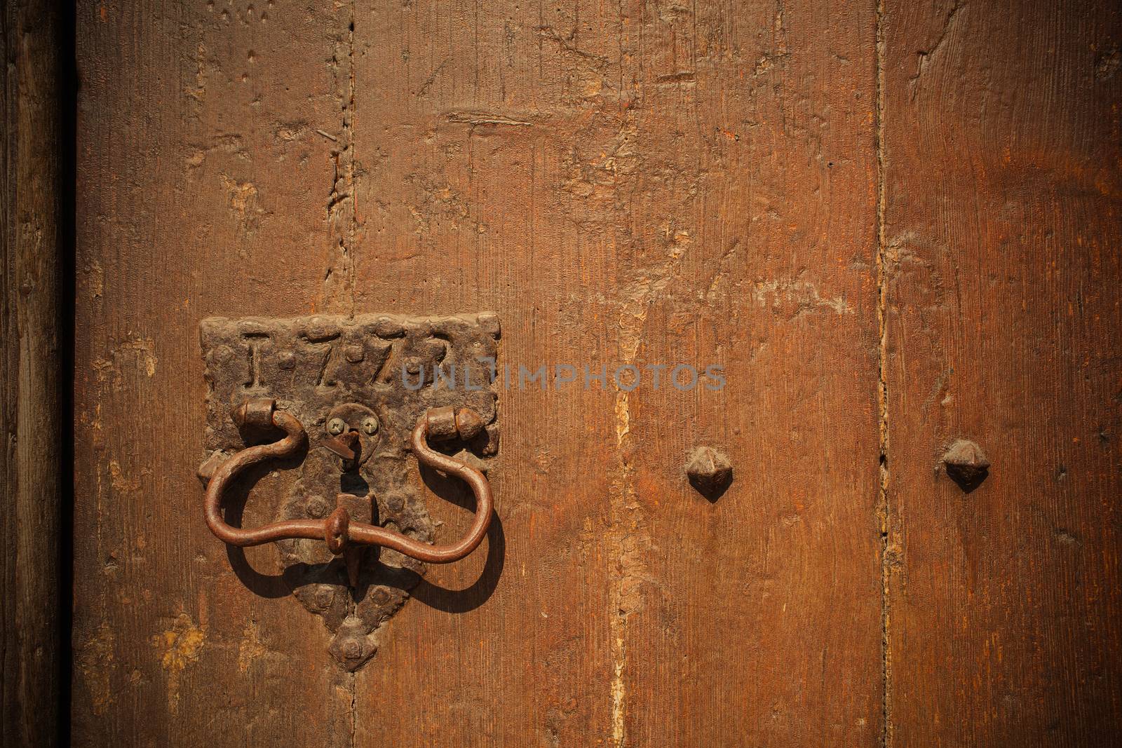 vintage door by Astroid