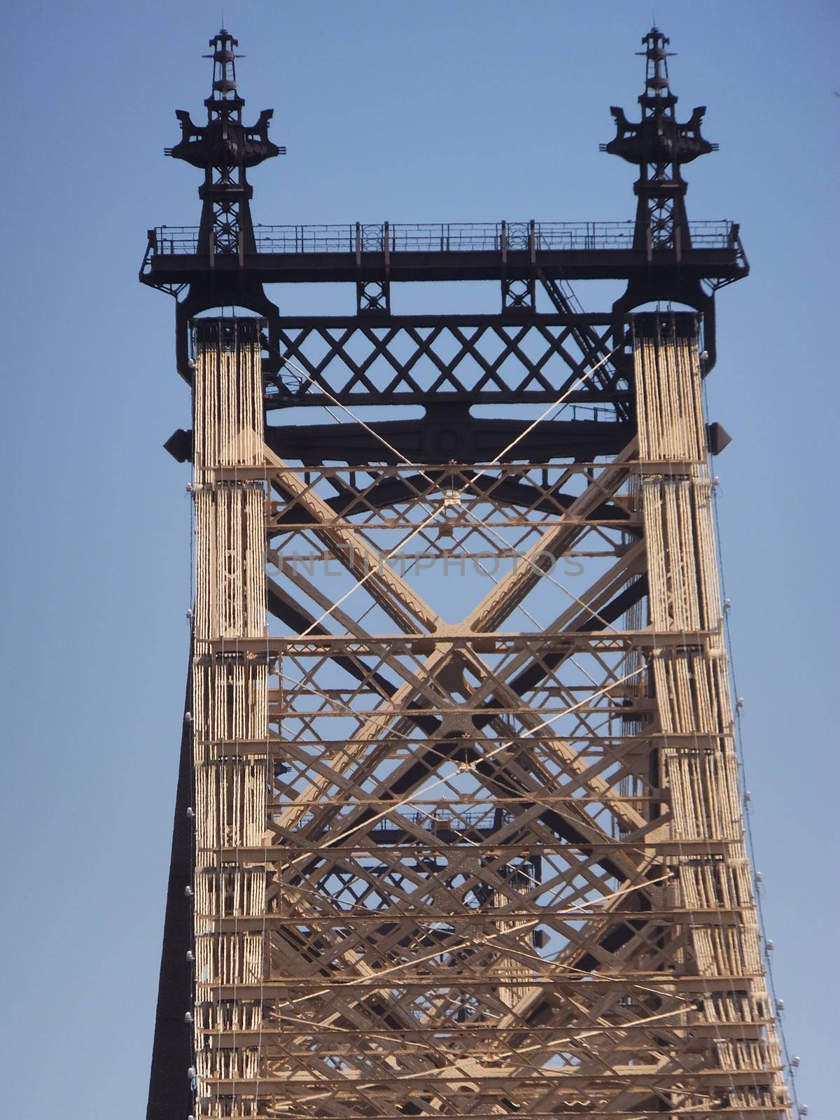 Queensboro bridge in New York City by sainaniritu