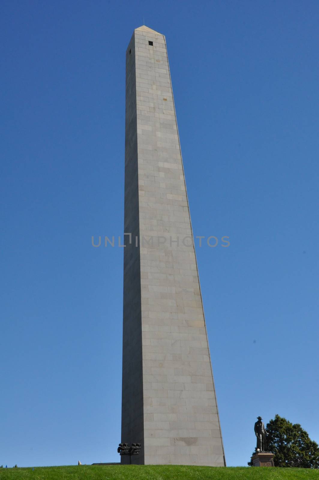 Bunker Hill Monument in Boston by sainaniritu