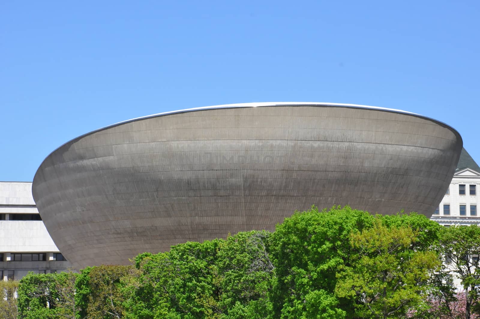 The Egg in Albany, New York by sainaniritu