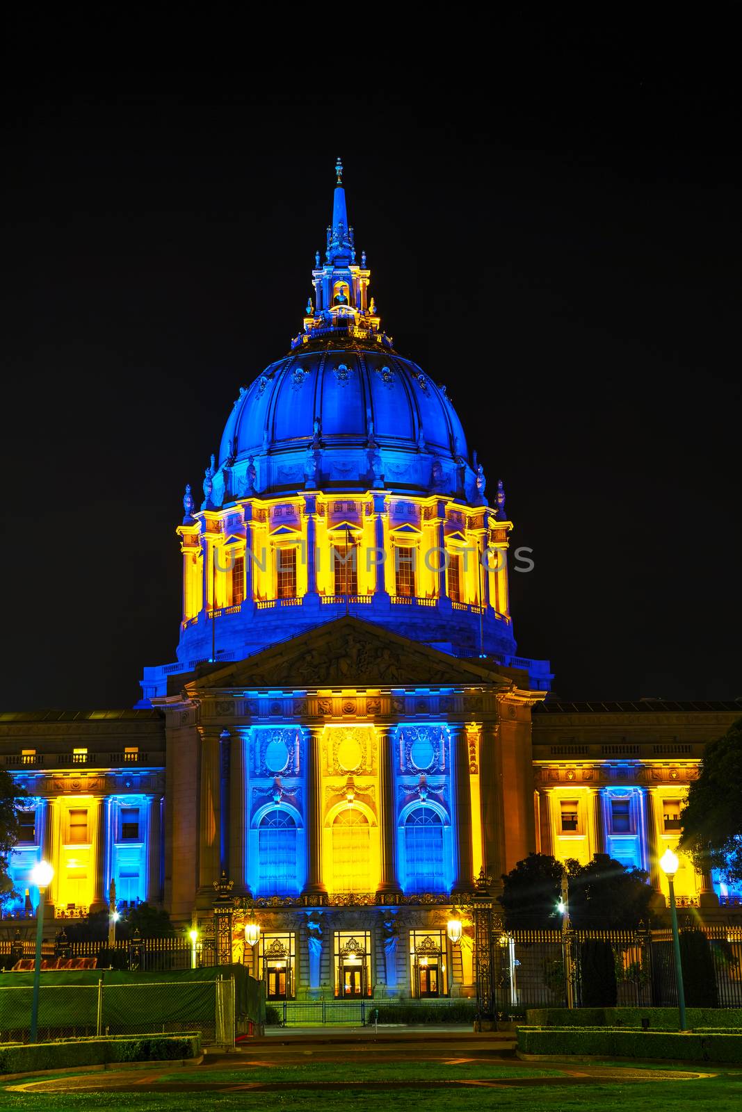 San Francisco city hall illuminated at night time