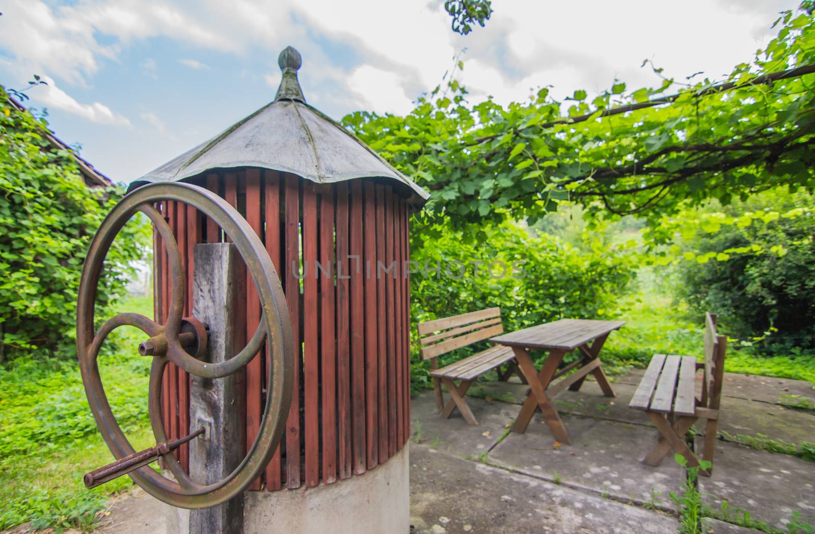 Old water fountain by robertboss