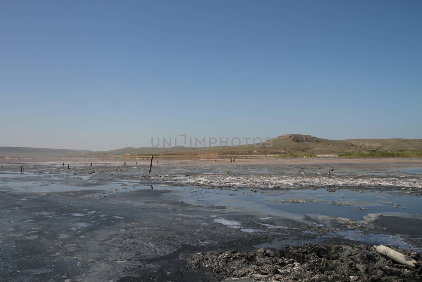 Therapeutic salt lake with mud. Chokrakskoe lake in Crimea