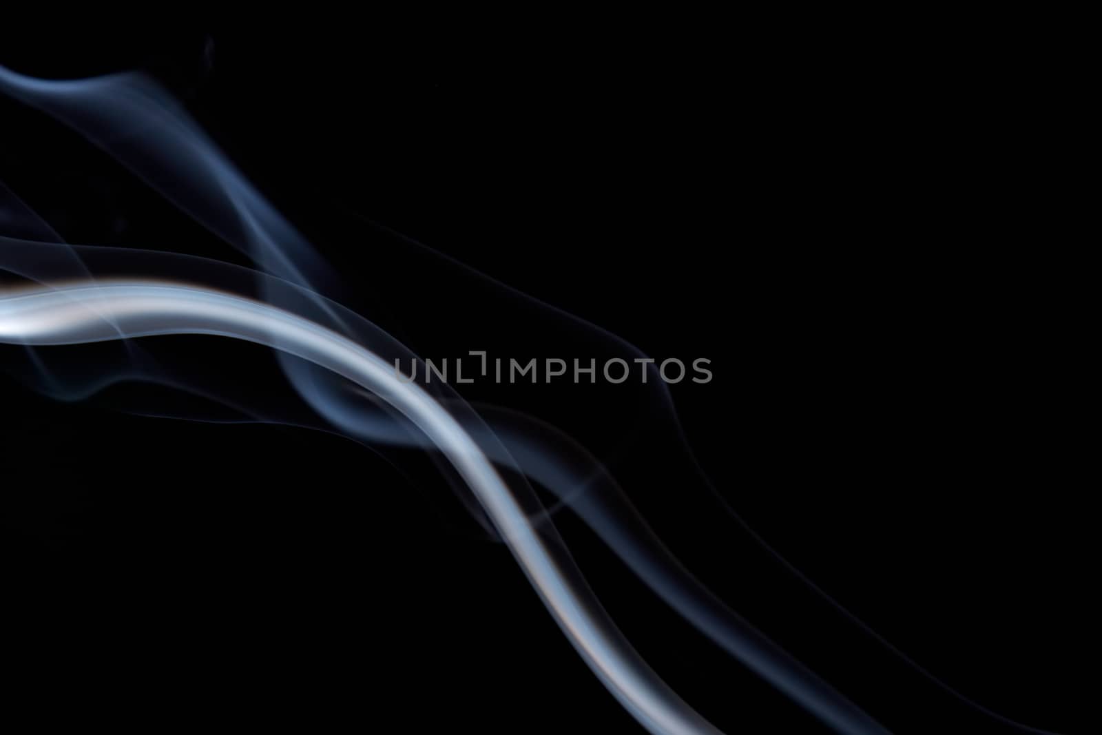 White smoke on black by Chemik11