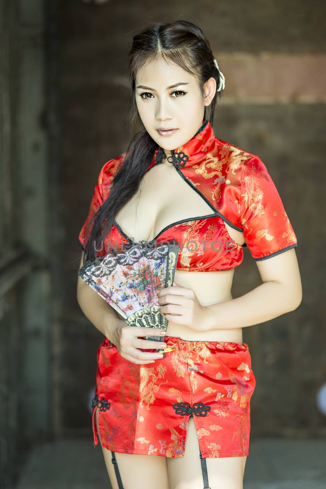 Sexy Chinese woman red dress traditional cheongsam  by Yuri2012