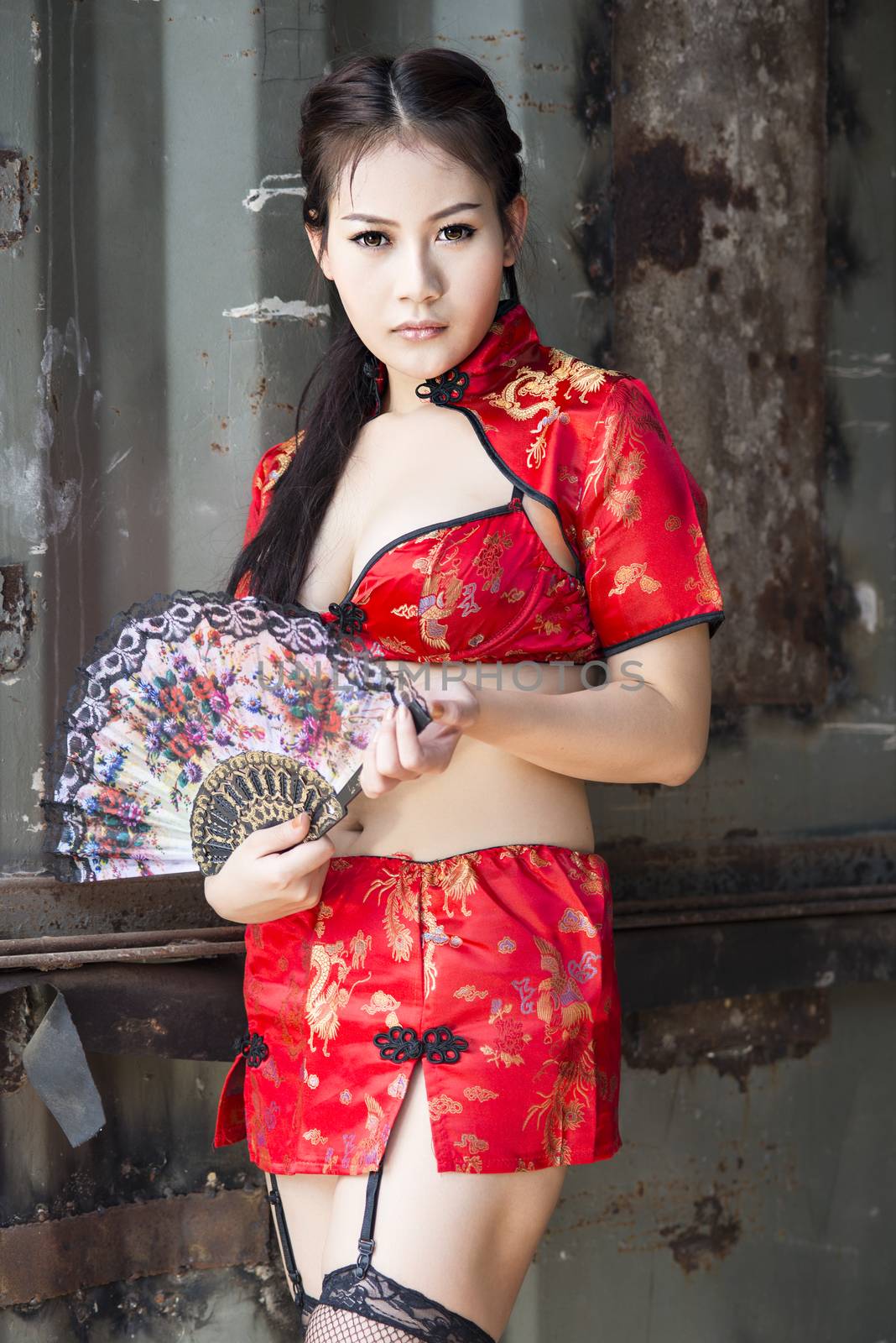 Sexy Chinese woman red dress traditional cheongsam  by Yuri2012