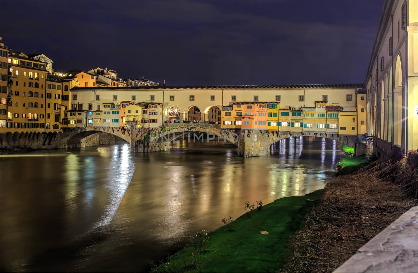 View of Ponte Vecchio in Florence, tuscany. Italy