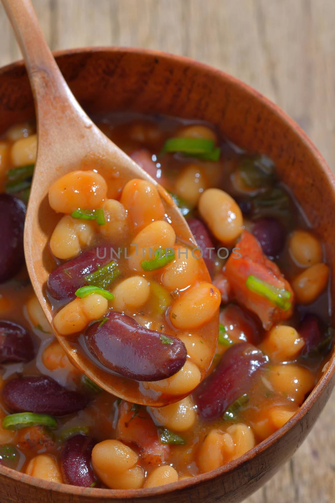 Baked beans portion - Bowl of baked beans