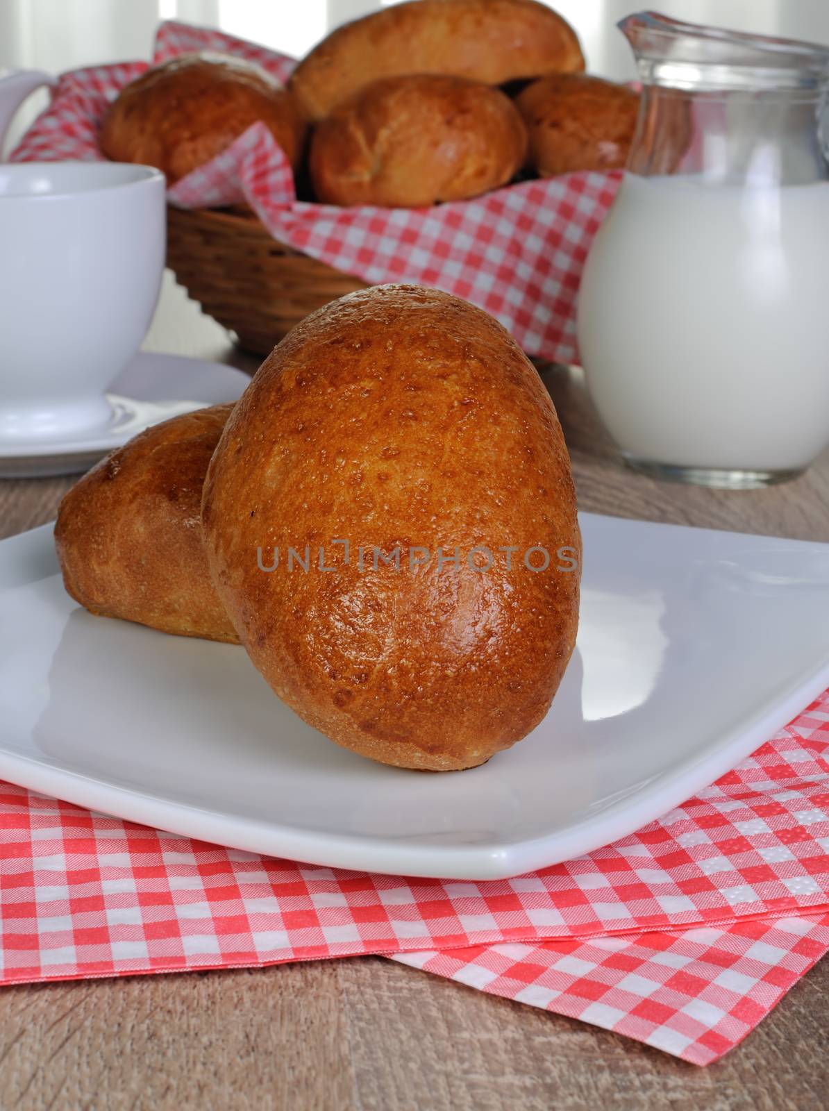 Dine freshly baked homemade cakes with milk