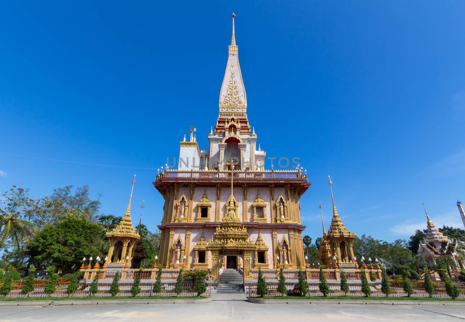 Wat Chalong, Phuket, Thailand. by yoshiki.maruko@gmail.com