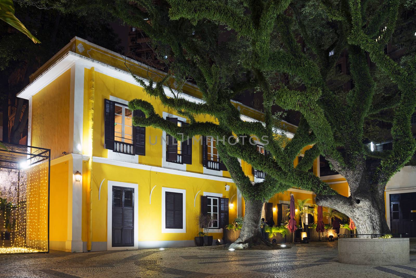 portuguese colonial architecture in macau china by jackmalipan