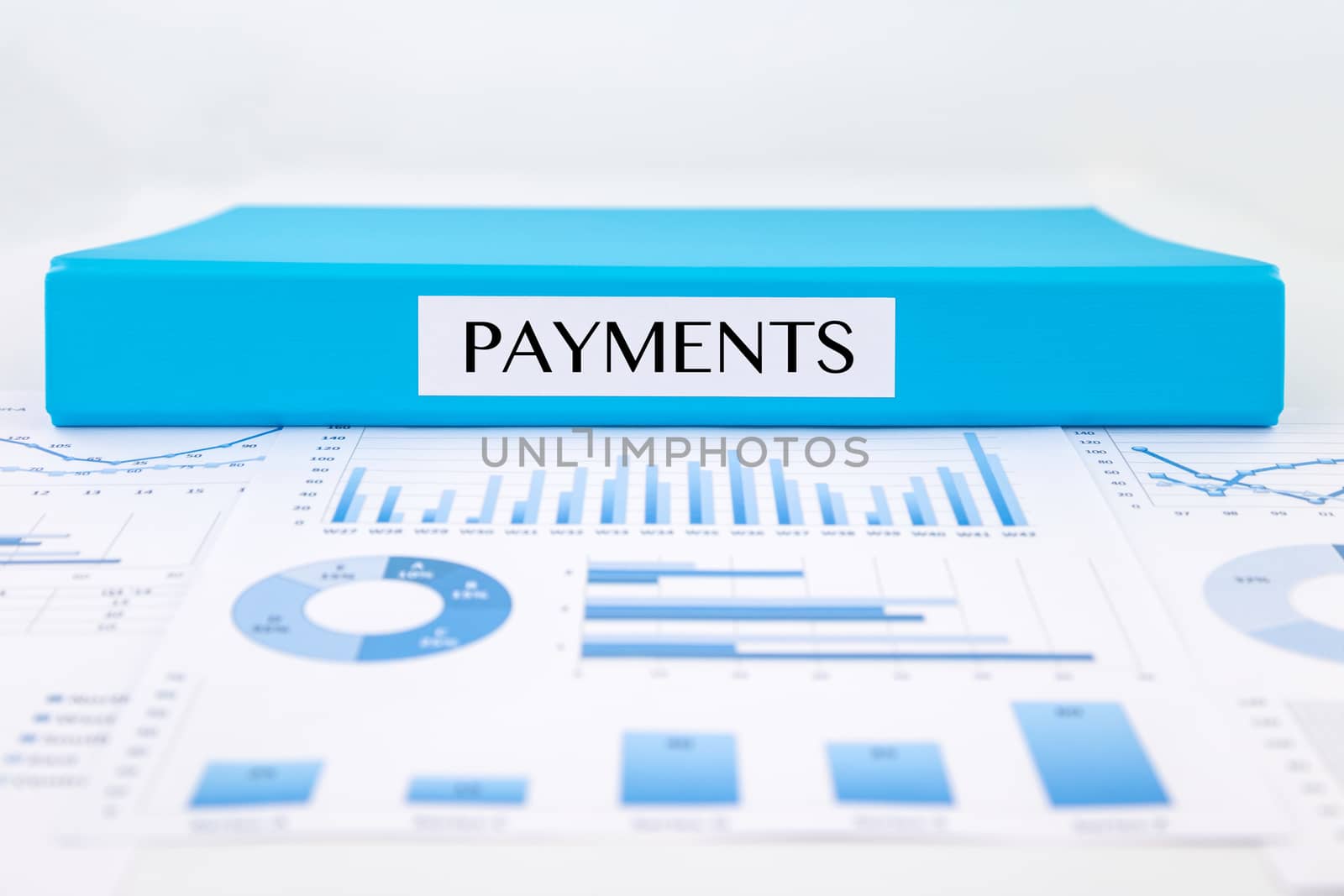 Payments documents, graph analysis and financial report by vinnstock