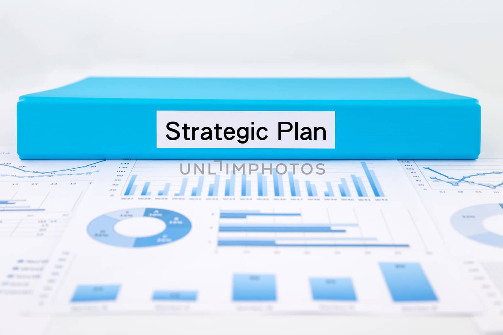 Strategic plan, graphs, charts and evaluation report by vinnstock