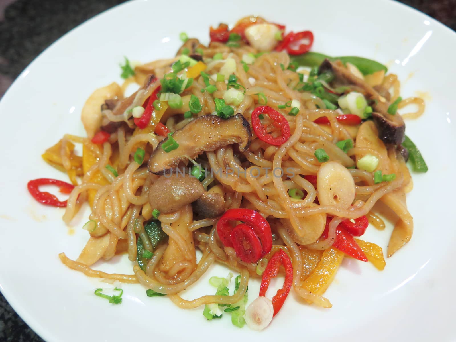 closed up the fried konjac with mushroom