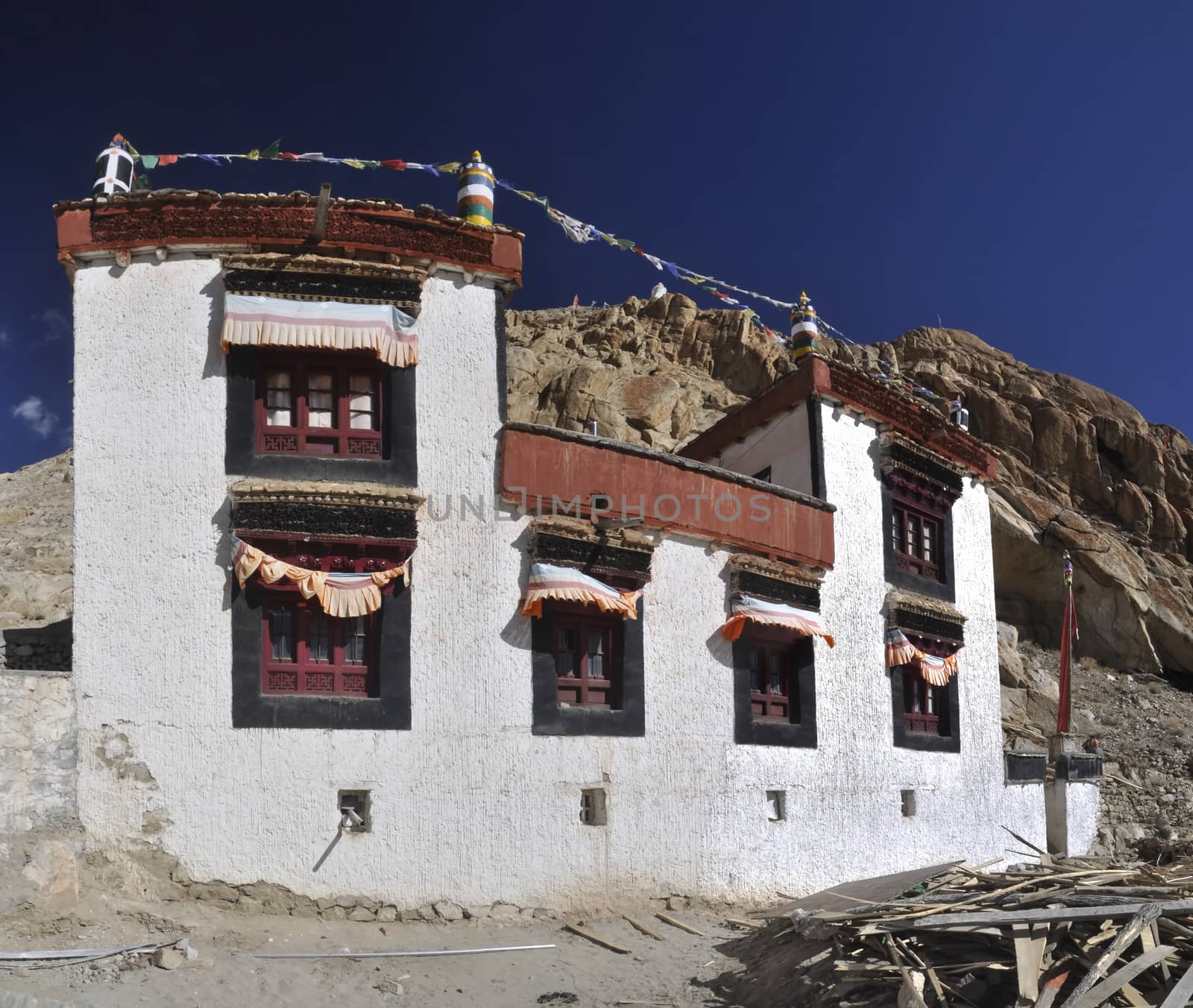 Ladakh by MichalKnitl