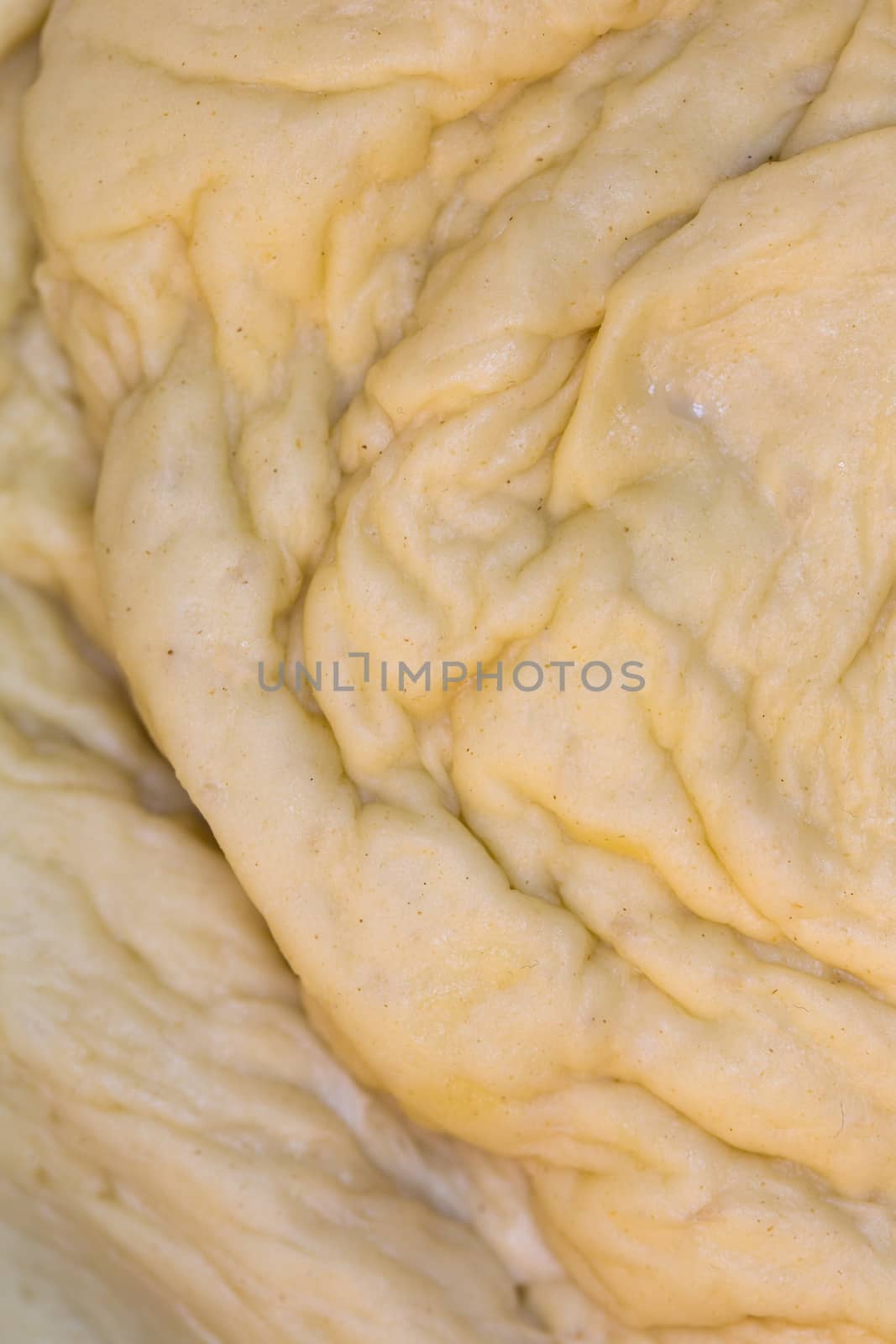 Close up picture of a wrinkled dough