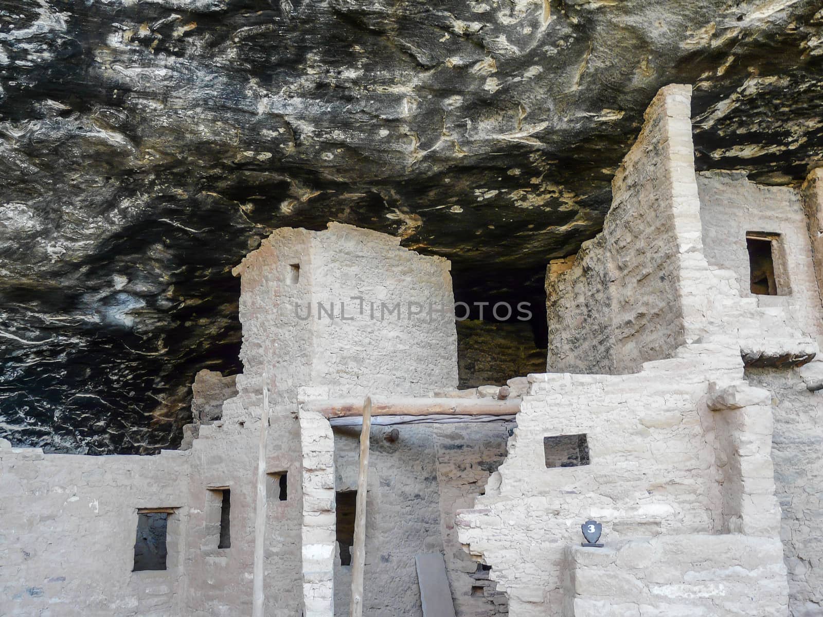 Dwelling house in Messa Verde cave