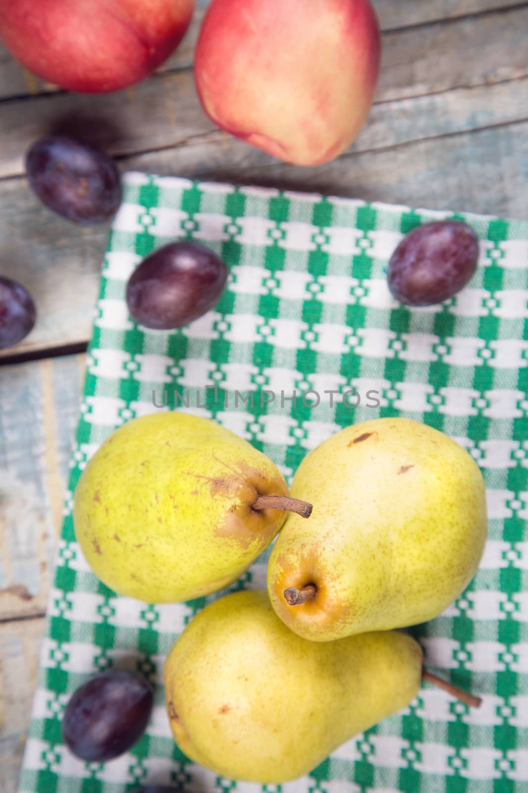 pears by pil76