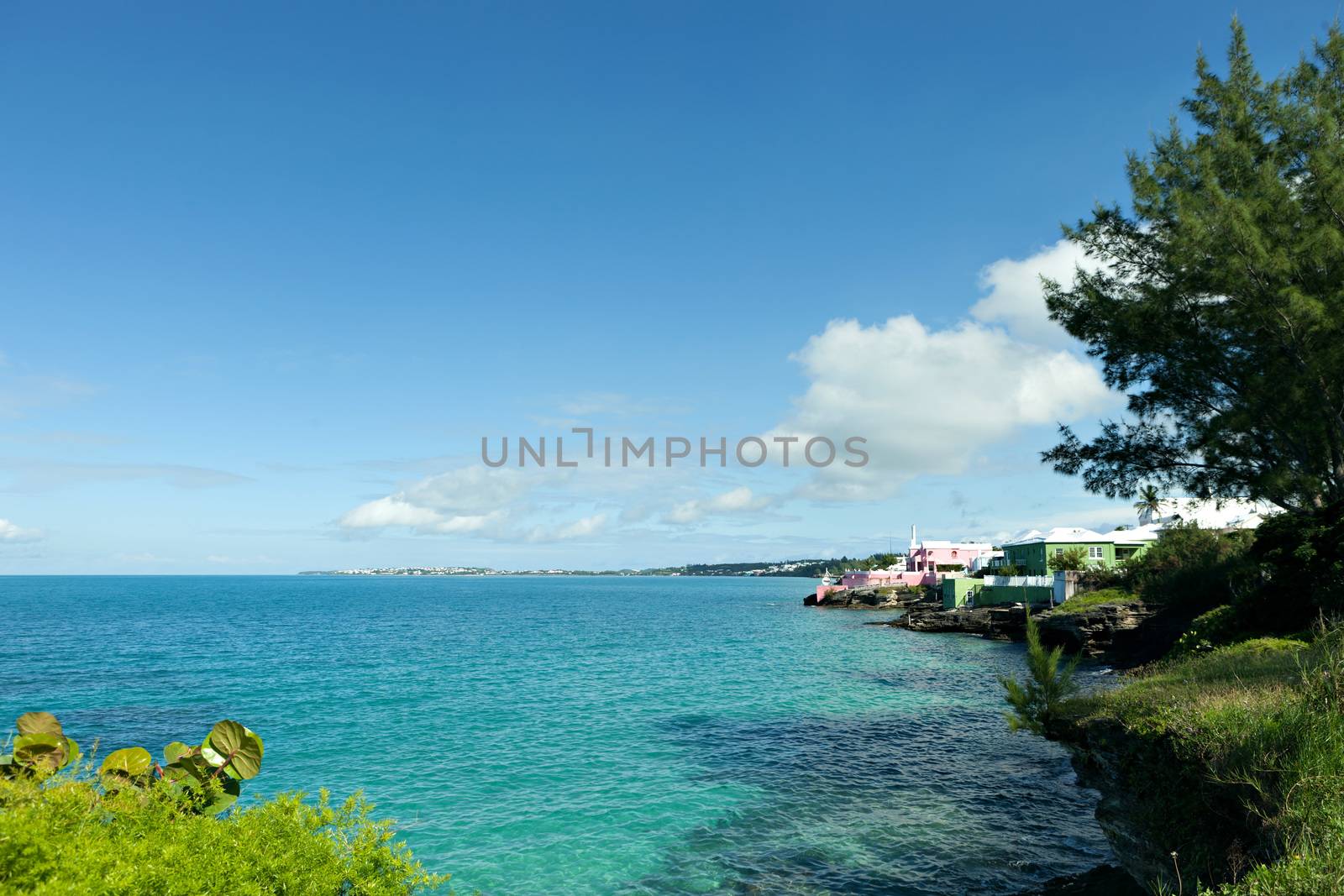 Bermuda coast with aqua blue tropical waters.