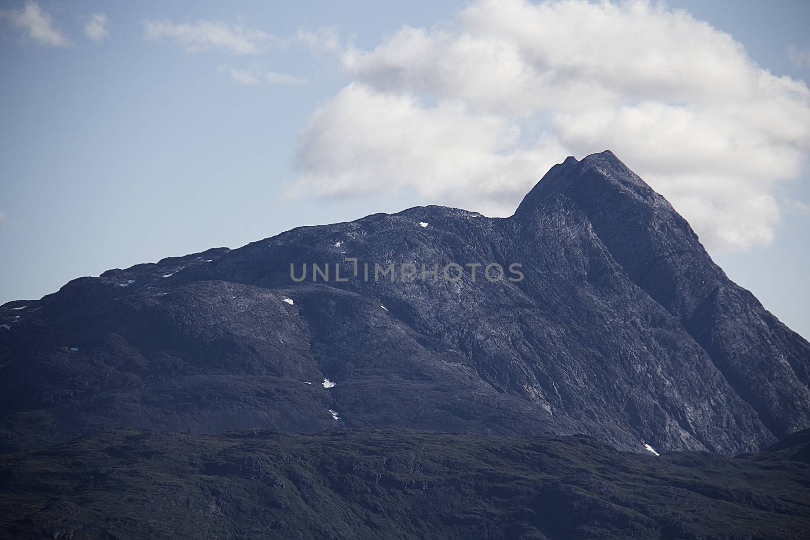 mountains in south greenland