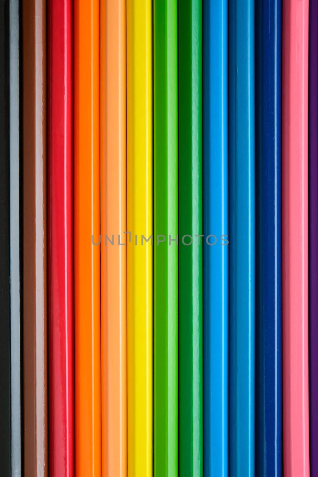 color pencils by antpkr