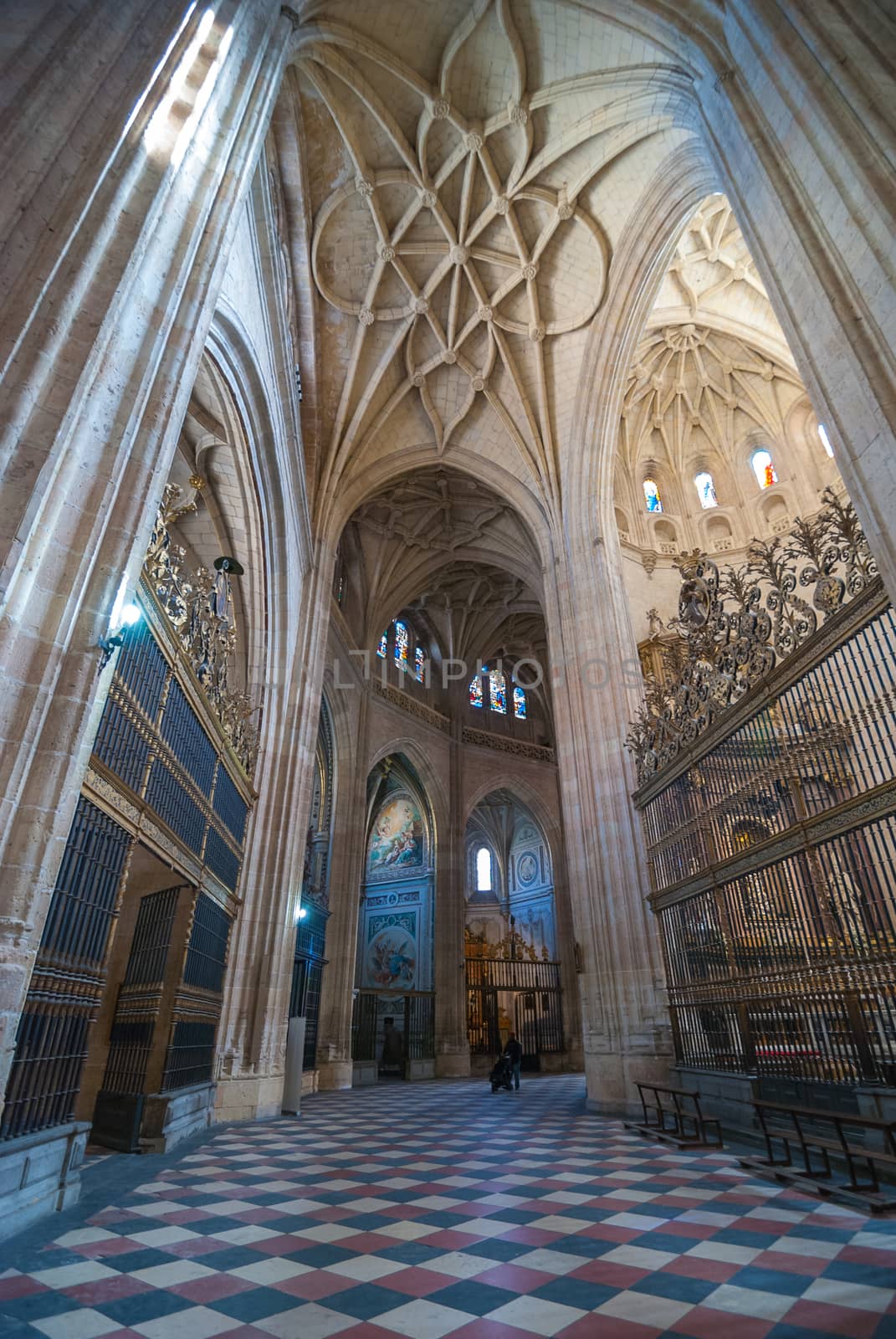 Walking around inside the breathtaking large colosass that is the cathedral in Segovia, Spain