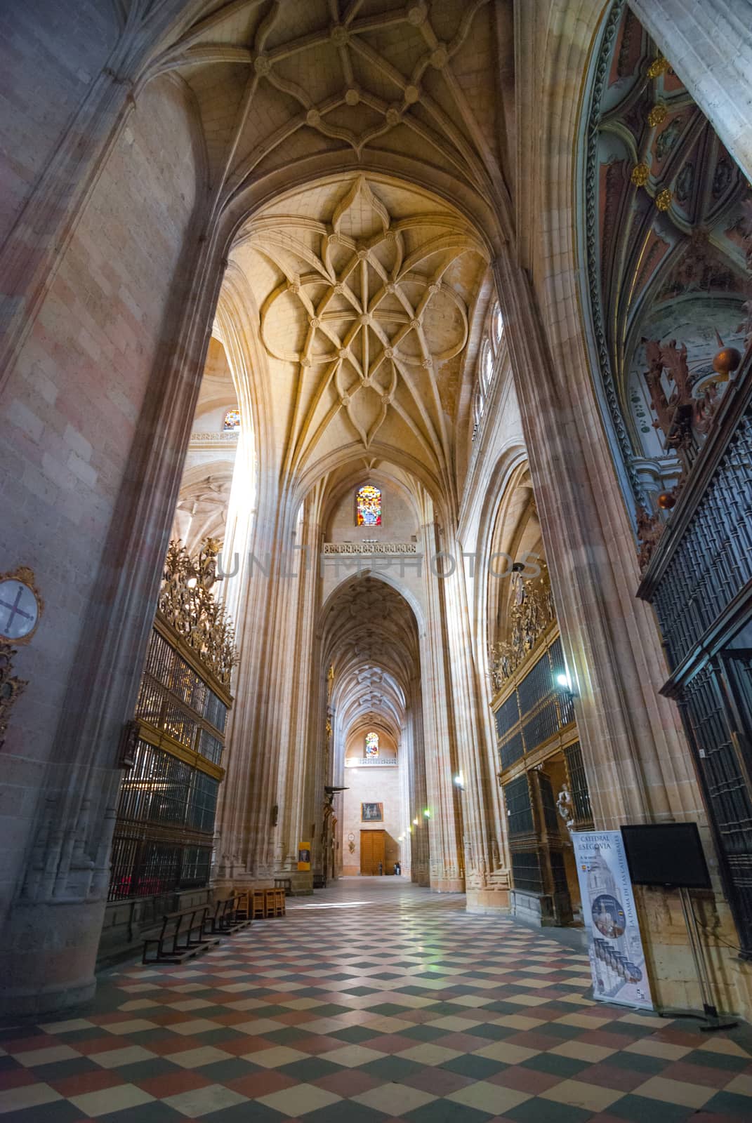 Walking around inside the breathtaking large colosass that is the cathedral in Segovia, Spain