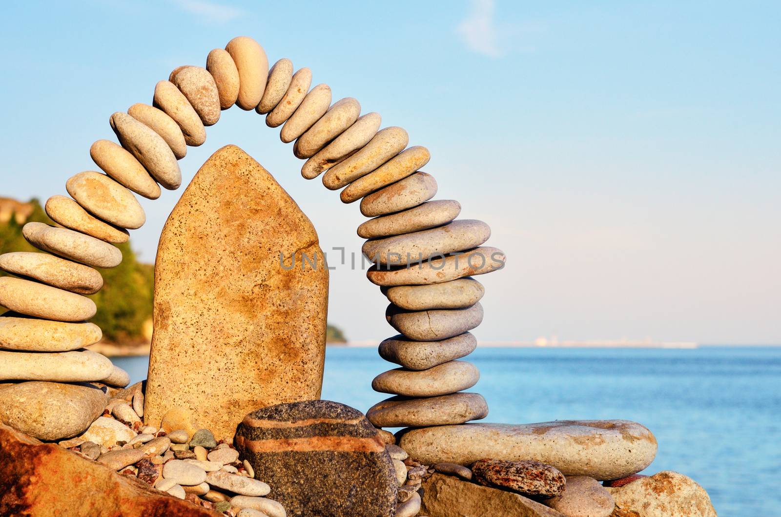 Stones laid out in the form of a arch on the sea coast