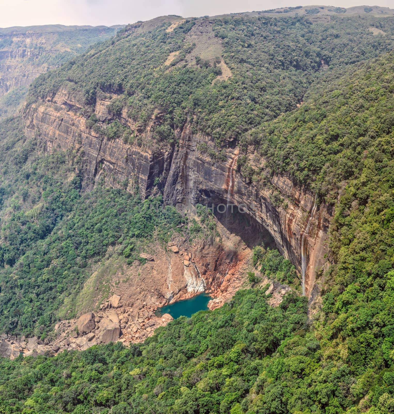 Beautiful Nohkalikai waterfalls in Cherrapunji, India