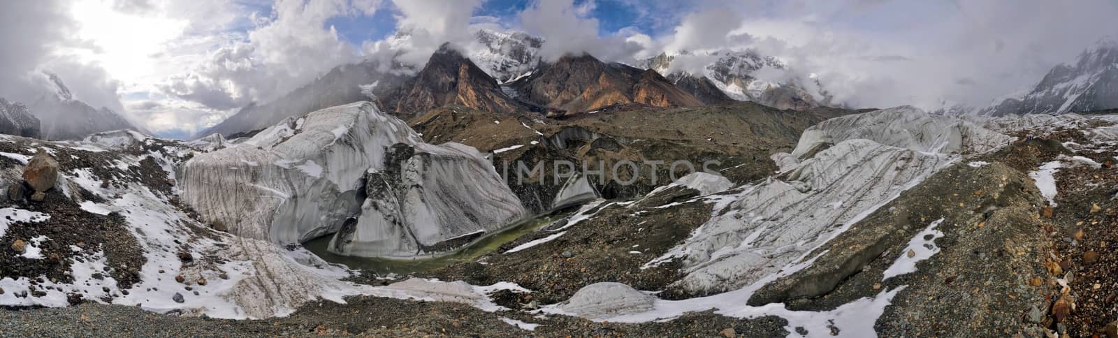 Panorama of scenic Engilchek glacier with picturesque Tian Shan mountain range in Kyrgyzstan