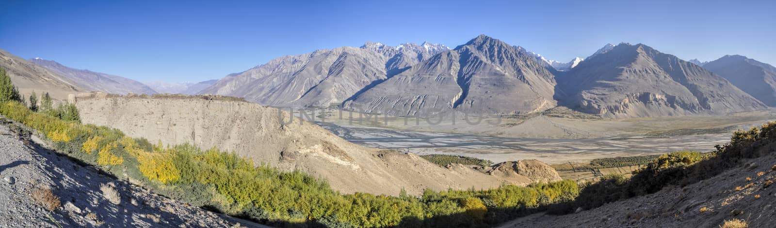 Tajikistan panorama by MichalKnitl