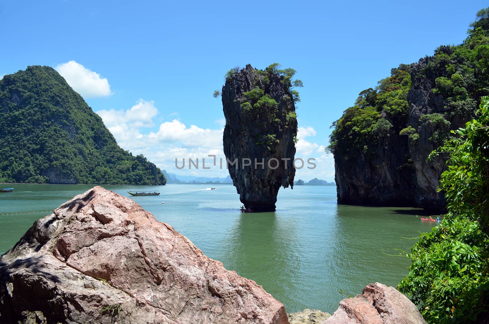 James Bond Island (Thailand) by jmubalde